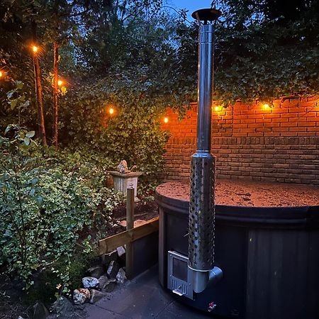 Villa Bosboerderij De Goudsberg Met Hottub In Tuin à Lunteren Extérieur photo