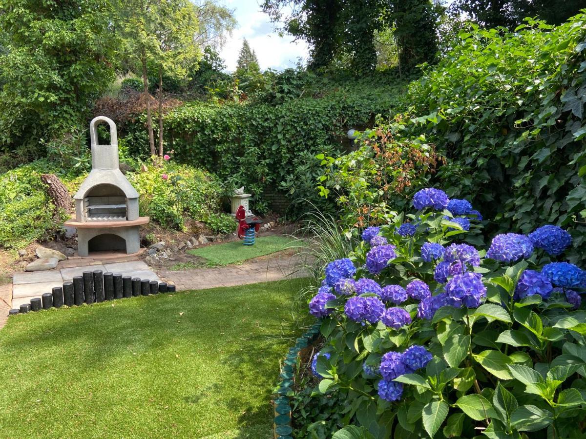 Villa Bosboerderij De Goudsberg Met Hottub In Tuin à Lunteren Extérieur photo