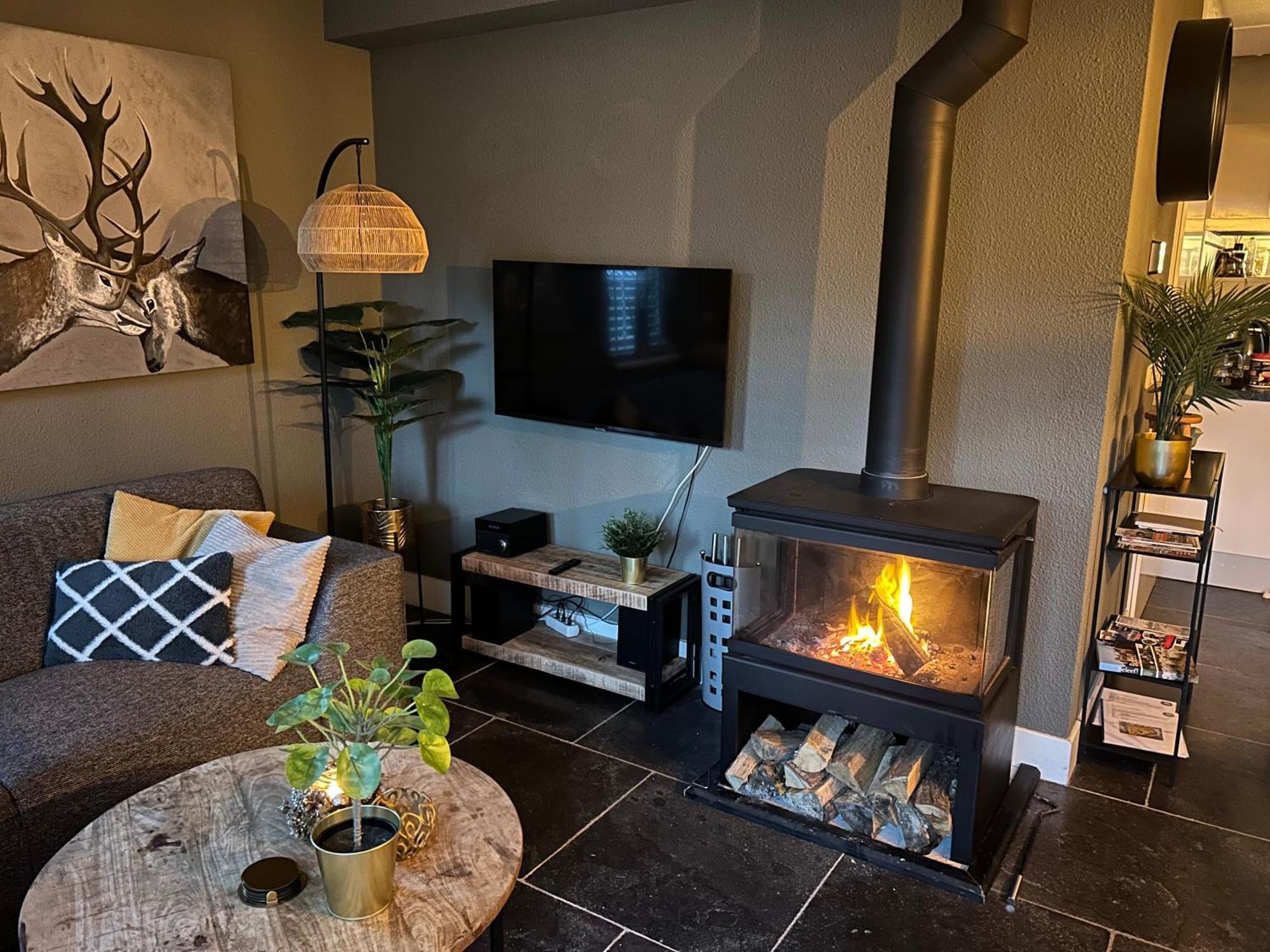 Villa Bosboerderij De Goudsberg Met Hottub In Tuin à Lunteren Extérieur photo