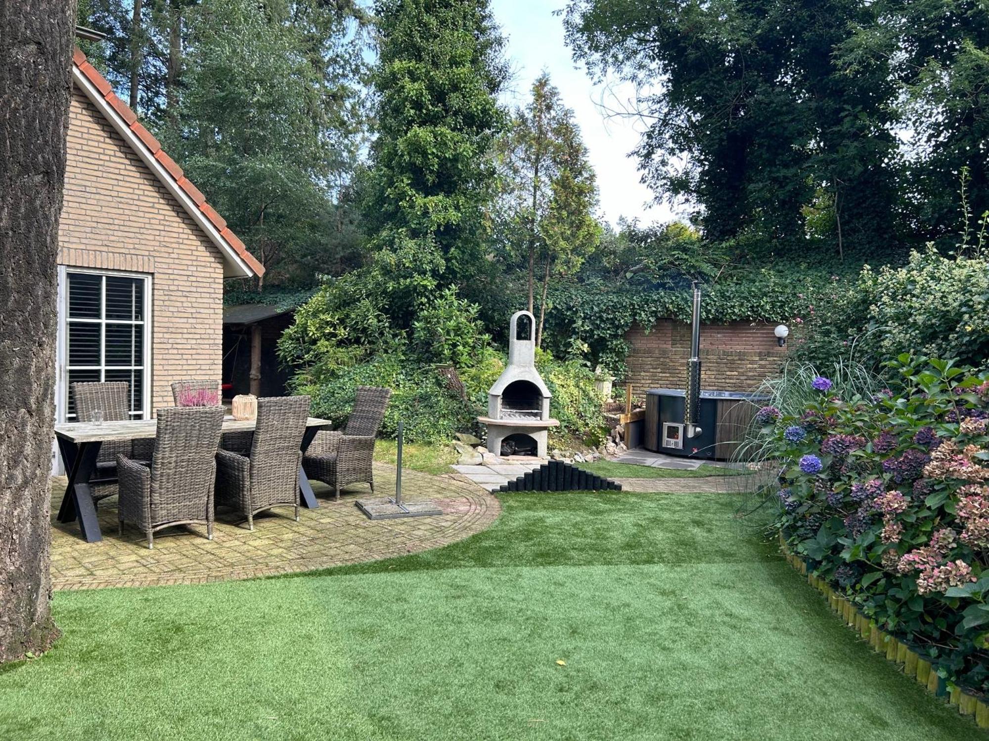Villa Bosboerderij De Goudsberg Met Hottub In Tuin à Lunteren Extérieur photo